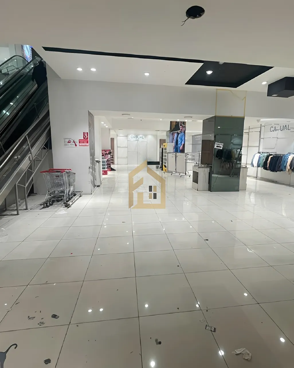 Showroom for rent in Hamra, Beirut, Lebanon