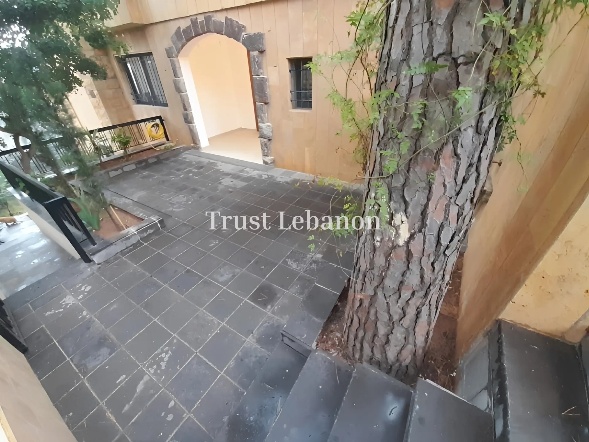 Duplex for rent in Broummana