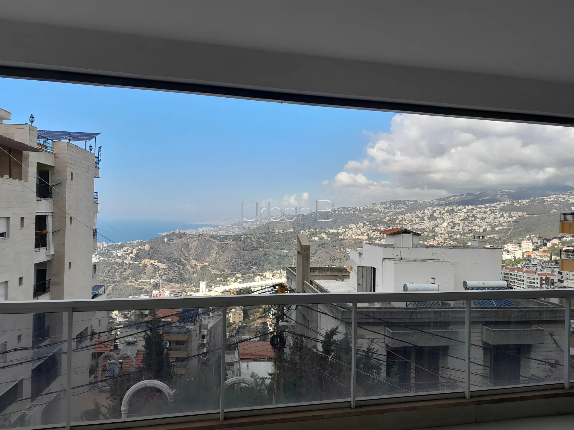 Residential in Cornet chahwan, lebanon - 3 bed, 4.0 bath