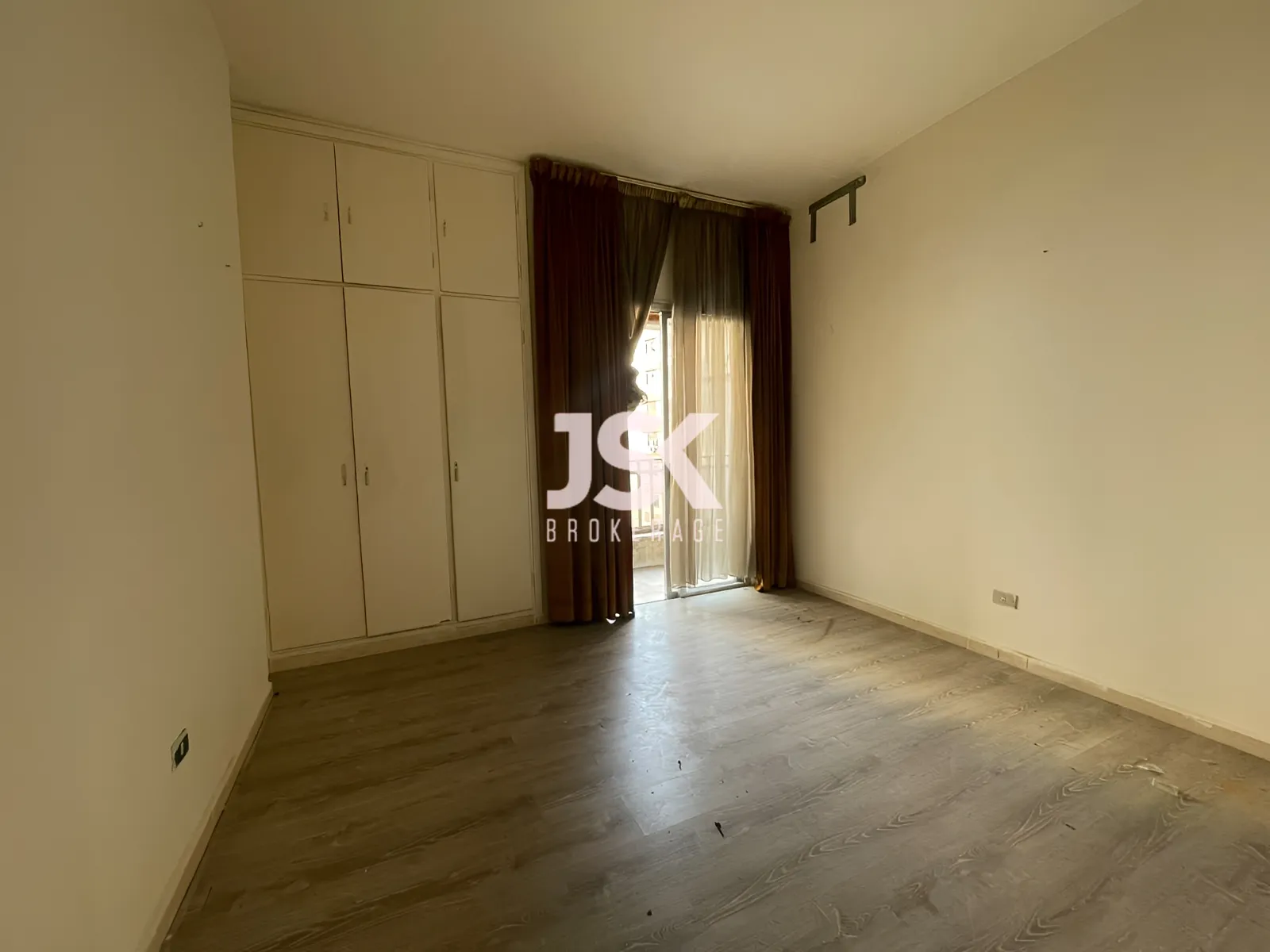 Apartment for Sale in Verdun