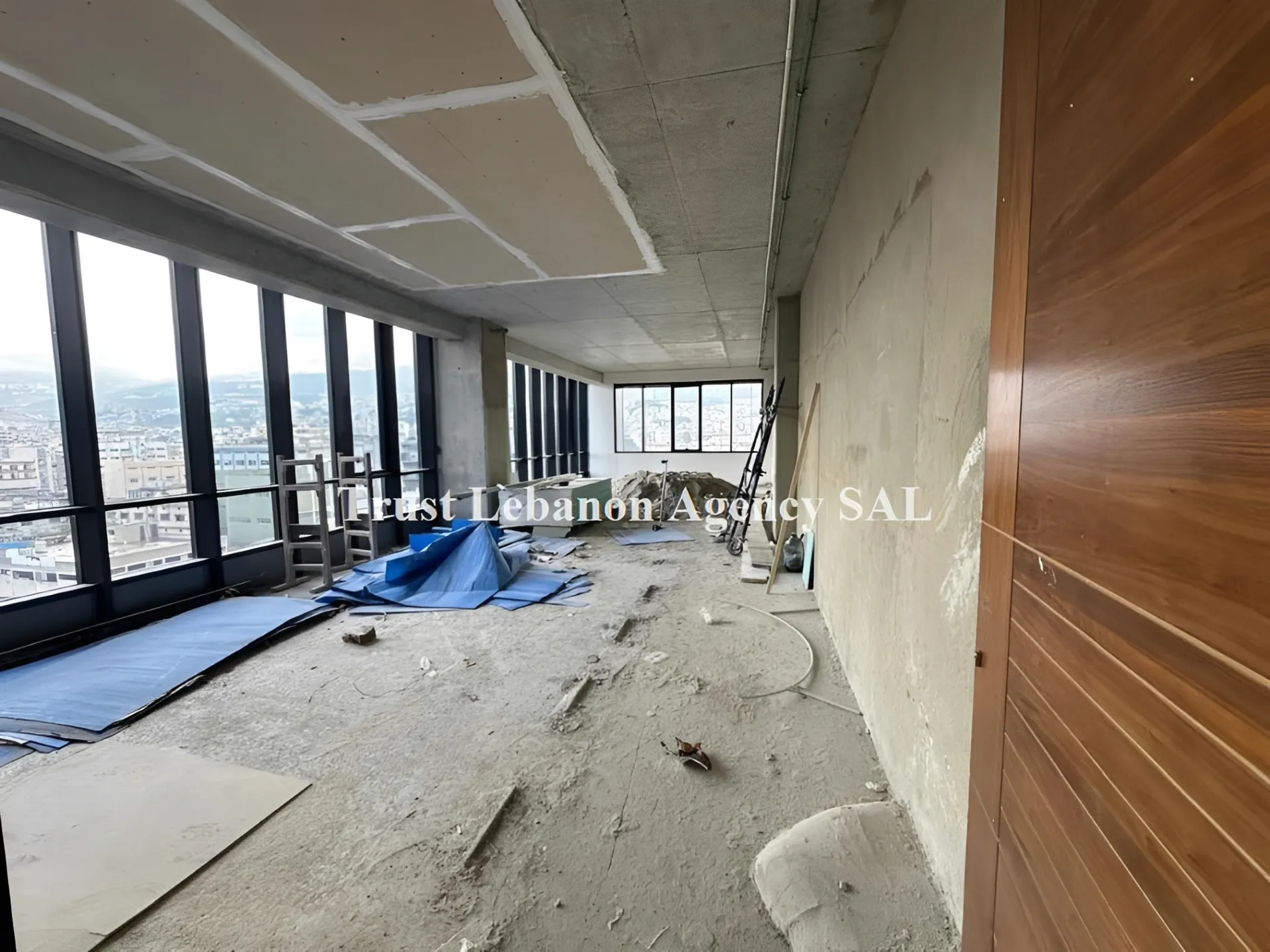 Office For Rent in Metn, Dekweneh