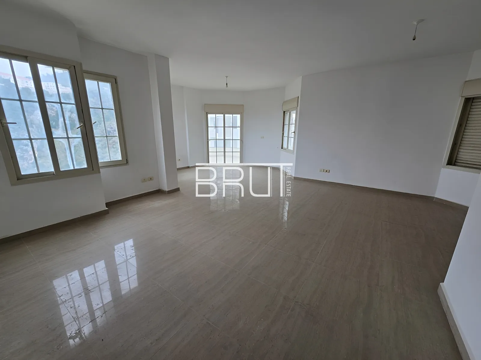 Duplex for Sale in Zouk Mikael