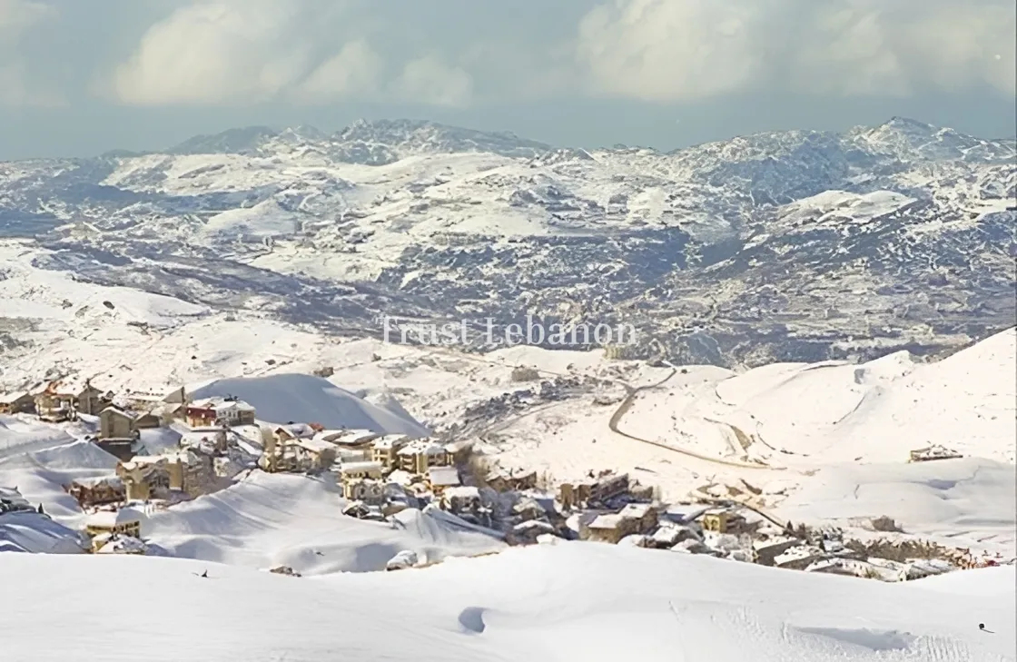 Residential Land for sale in Kfardebian