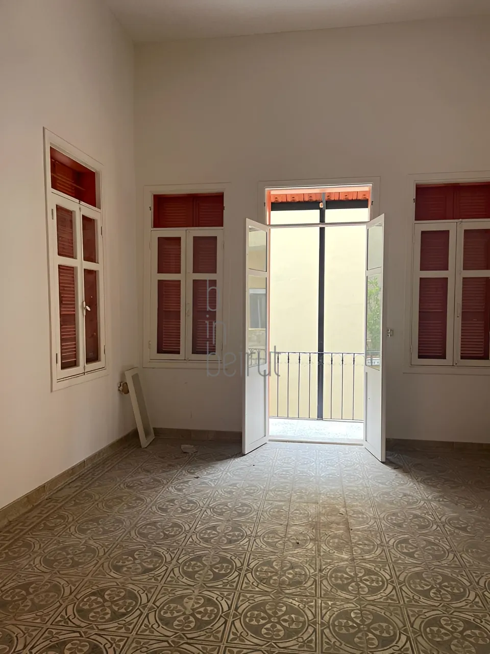 Commercial Space For Rent in Mar Mikhael, Rmeil