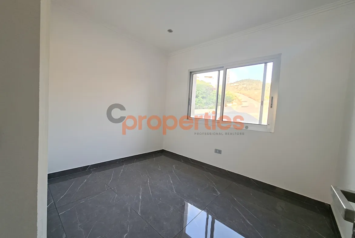 Apartment for Sale in Halat