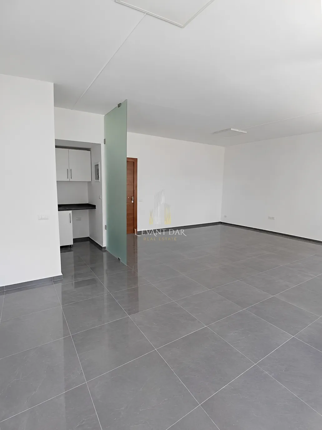 Office for rent in Baouchriyeh, Lebanon