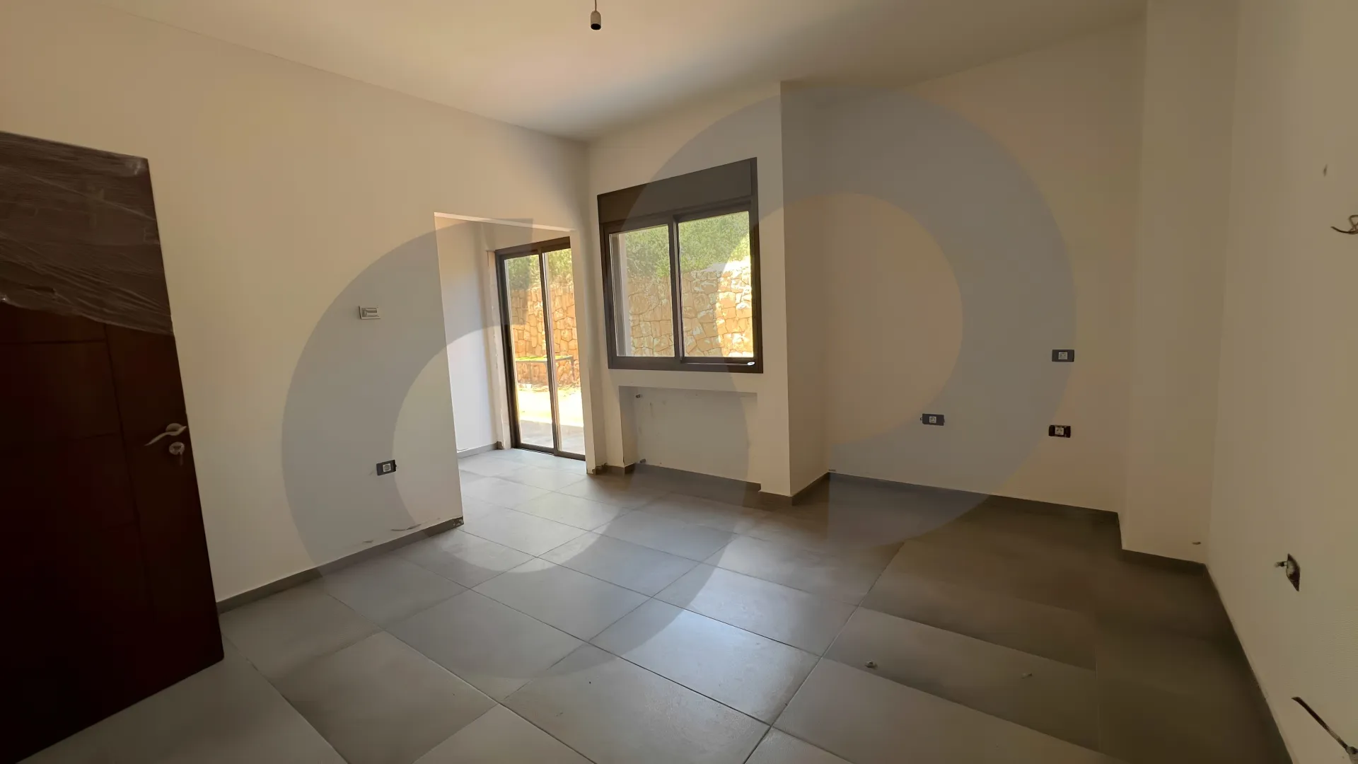 Apartment for Sale in Mtaileb