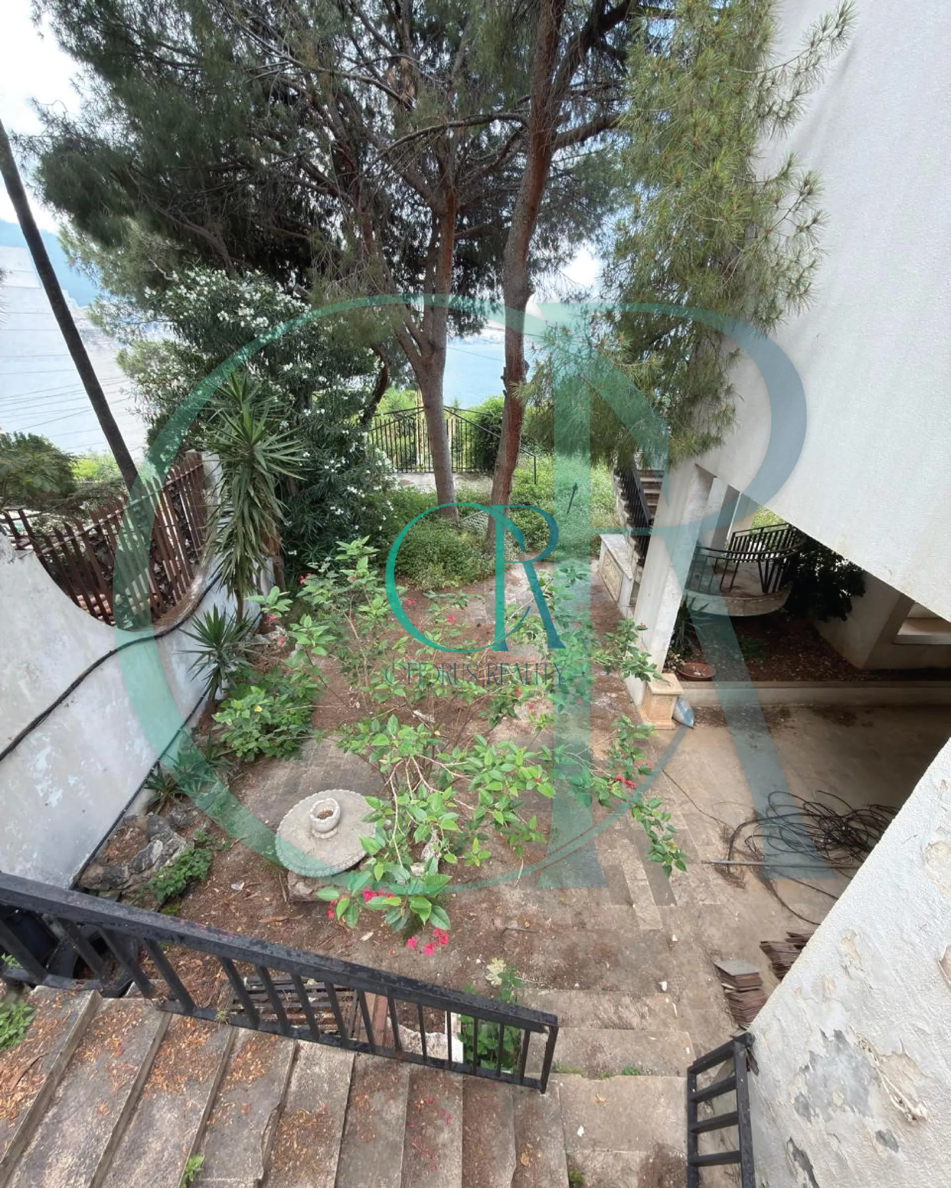 Villa for sale in Adma w Dafnah, Lebanon