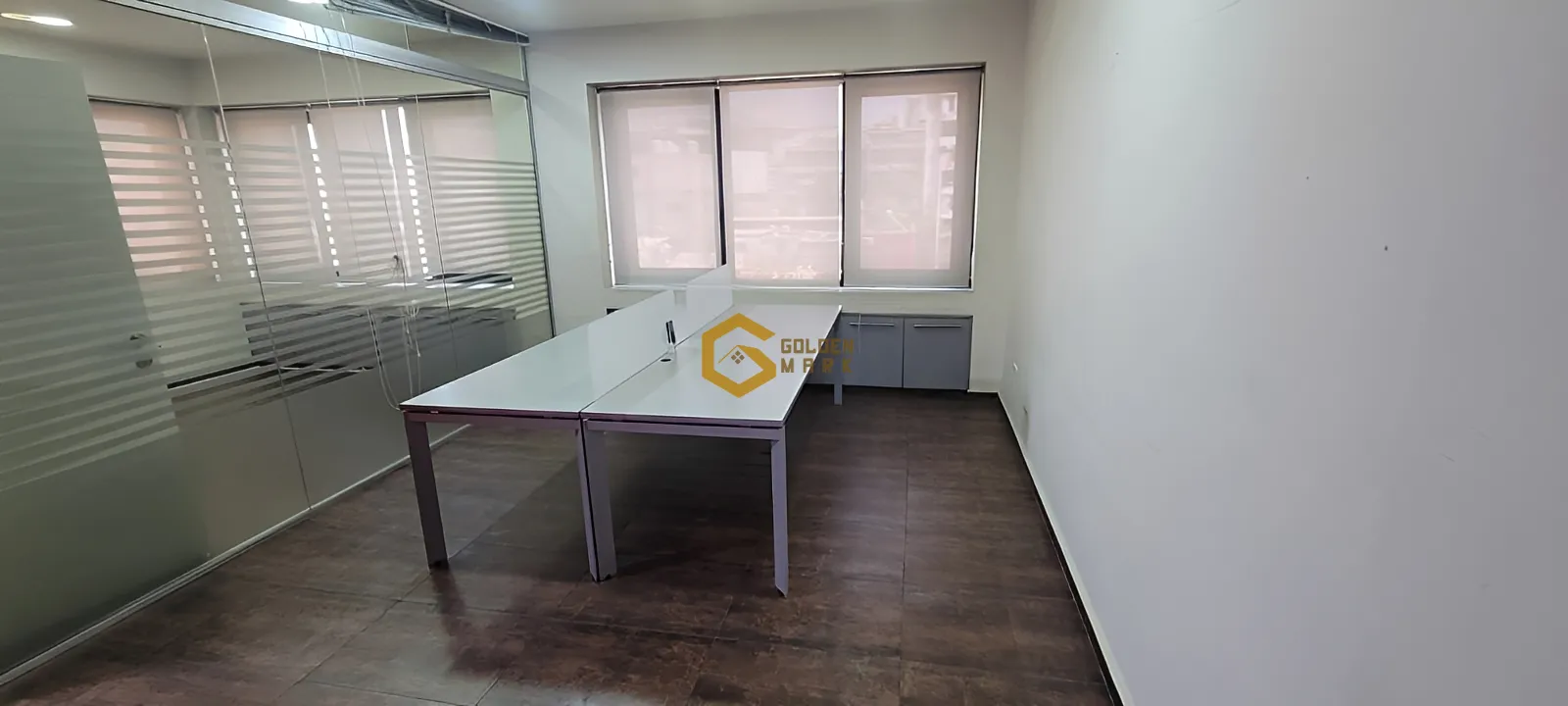 Office for rent in Sin El Fil