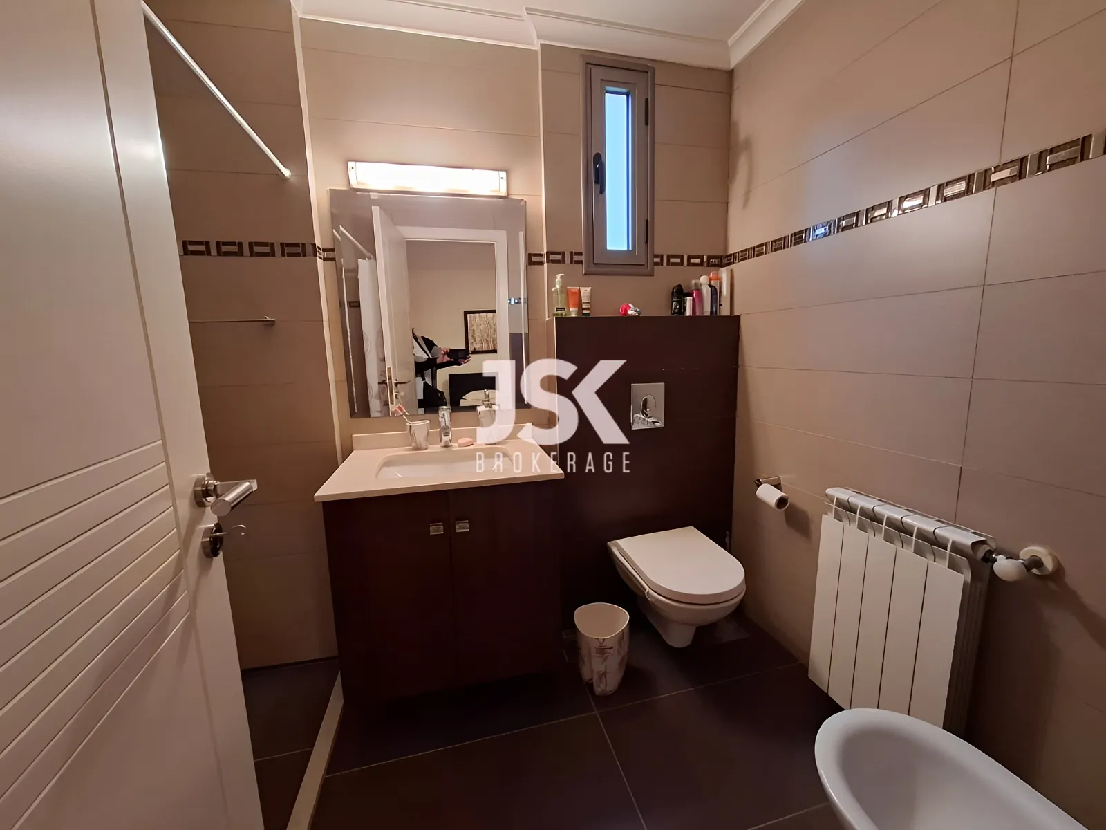 Apartment for Sale in Adma w Dafnah