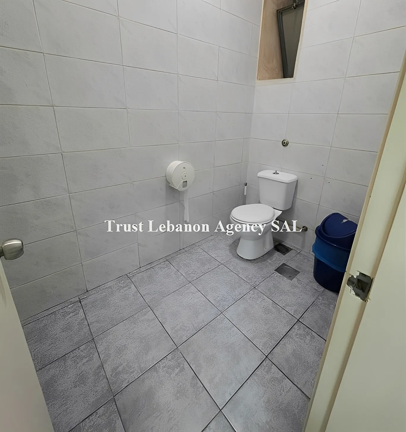 Office for rent in Metn, Horsh Tabet
