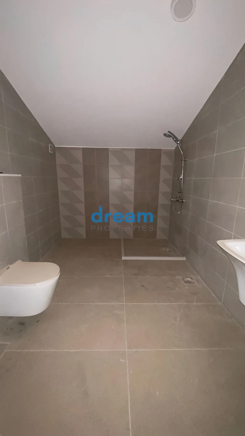 Apartment for sale in Mar Takla, Hazmieh