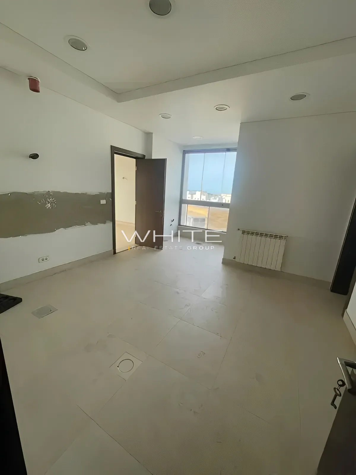 Apartment for Sale in Baabda - 3 bed, 4 bath