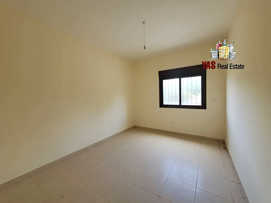Apartment for Sale in Ballouneh