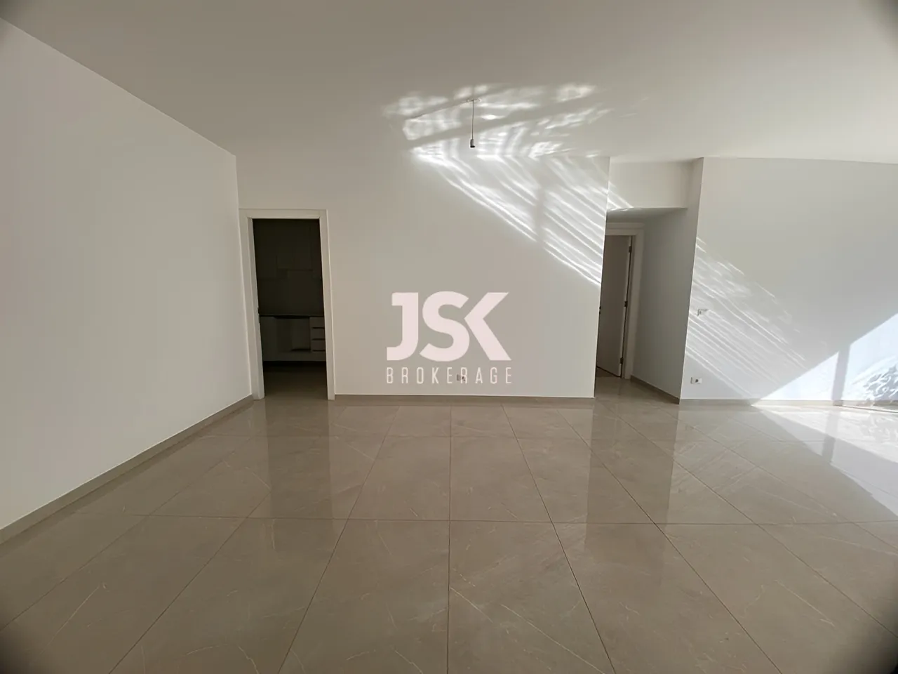 Apartment for Sale in Hamra