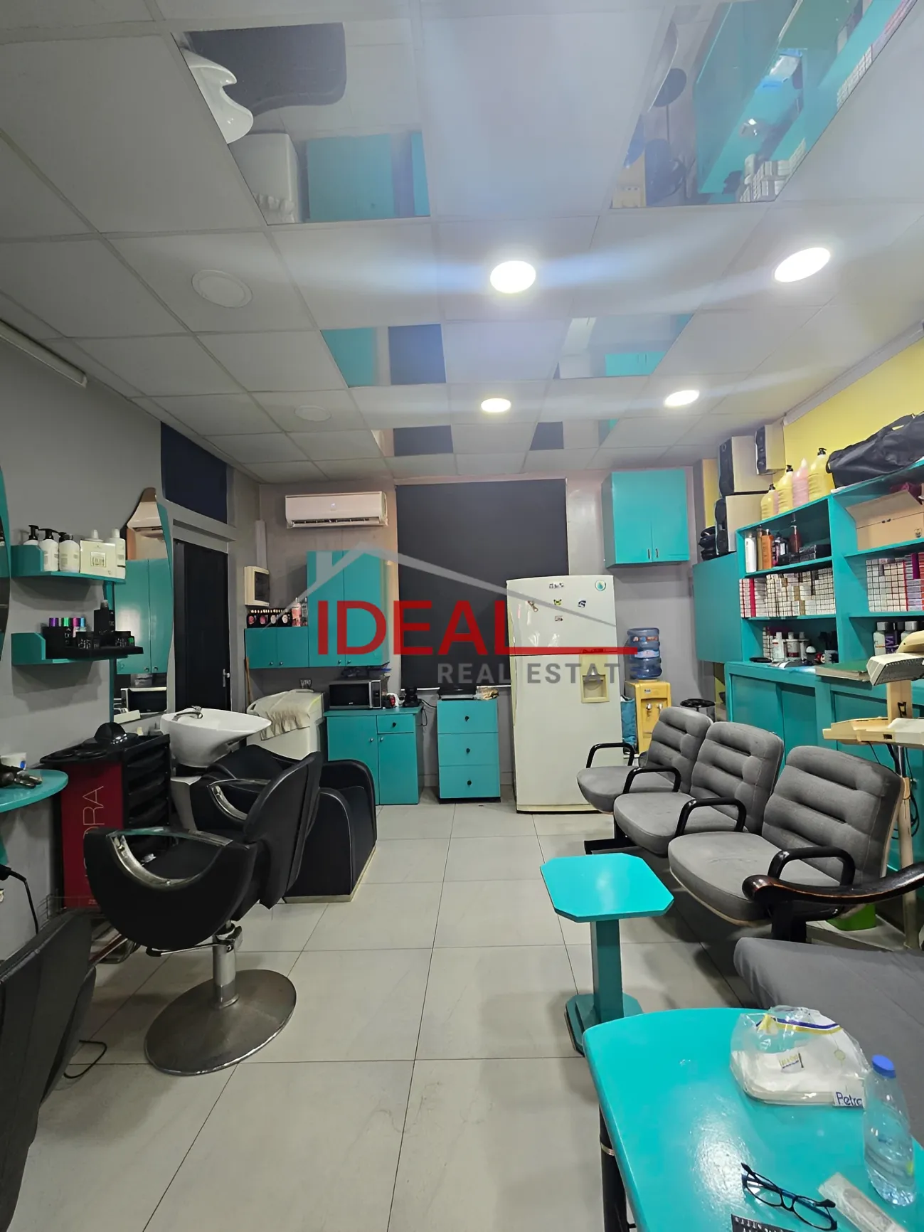 Shop for sale in Achrafieh