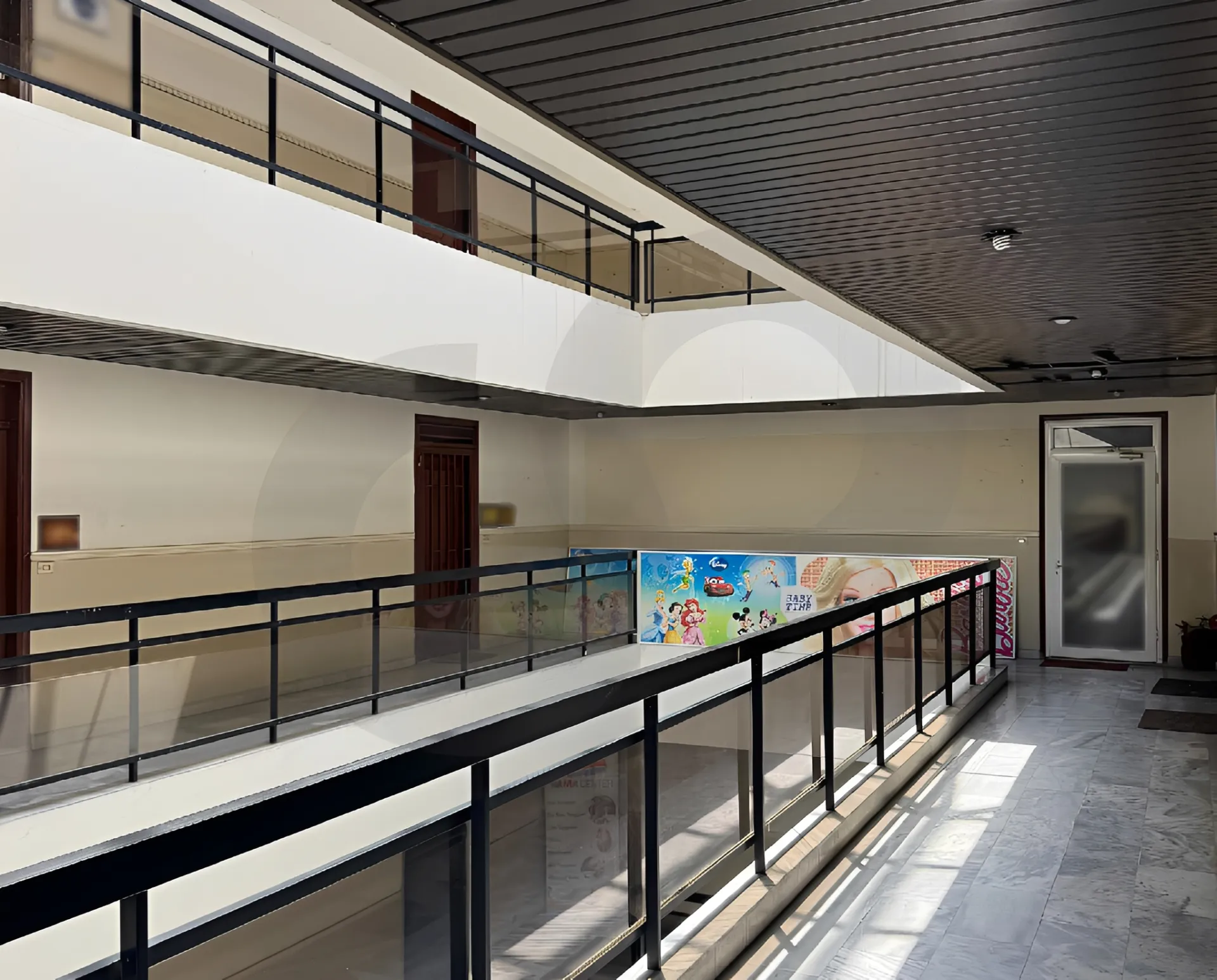 Office for sale in Chouaifet El Aamroussieh