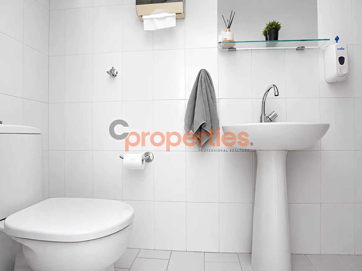 Shop for Rent in Remeil