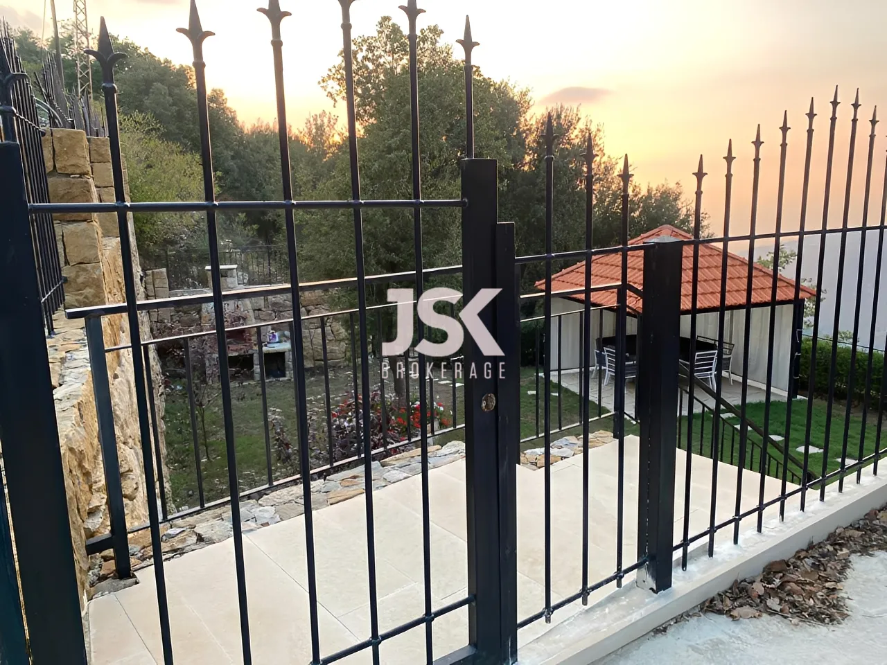 Villa for Sale in Zebdine