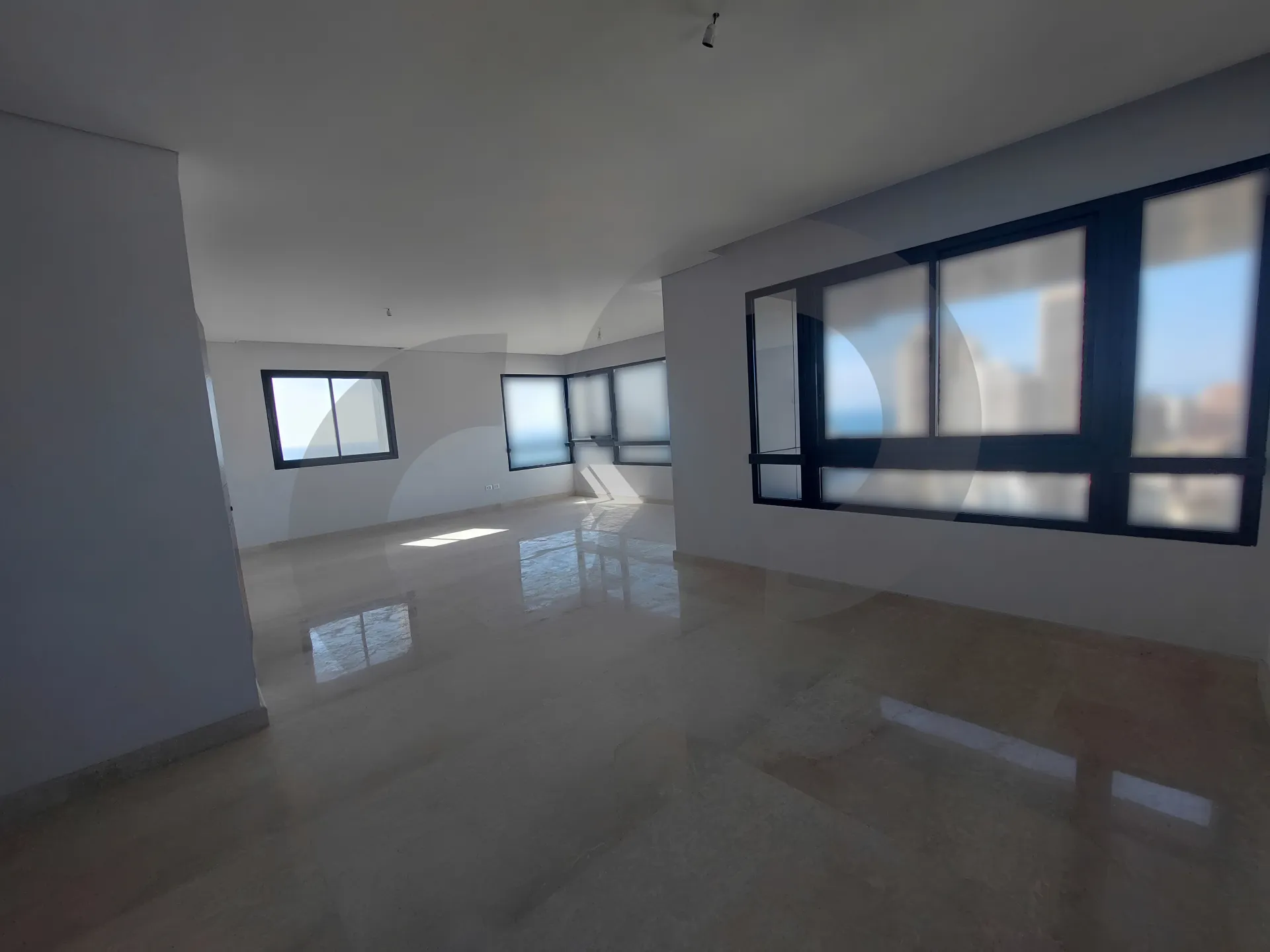 Apartment for Sale in Ras