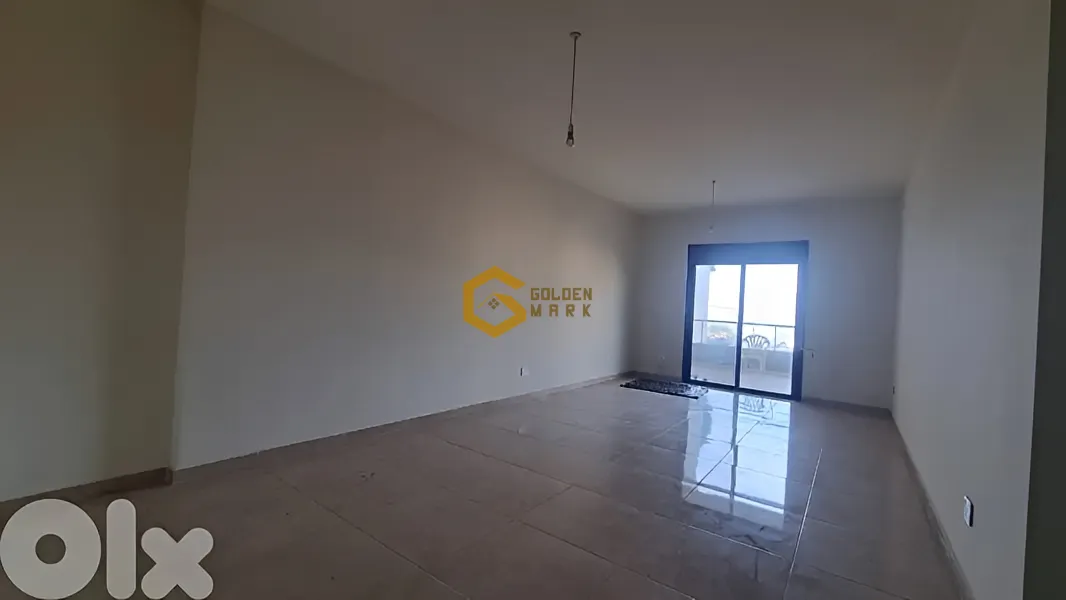 Apartment for Sale in Mazraat Yachoua - 2 bed, 2 bath
