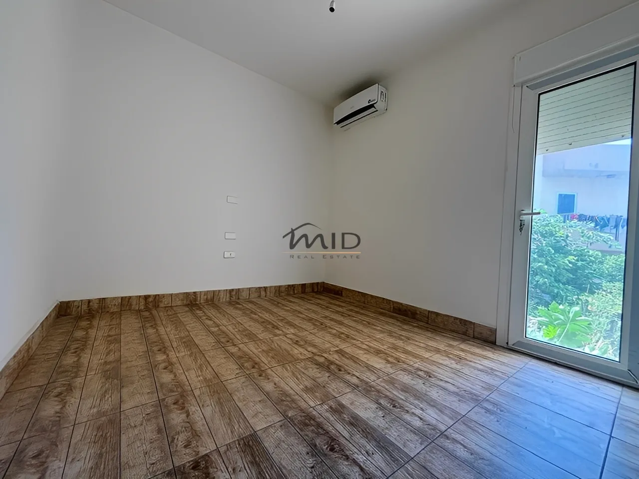 Apartment in Hosrayel, lebanon - 2 bed, 1.0 bath