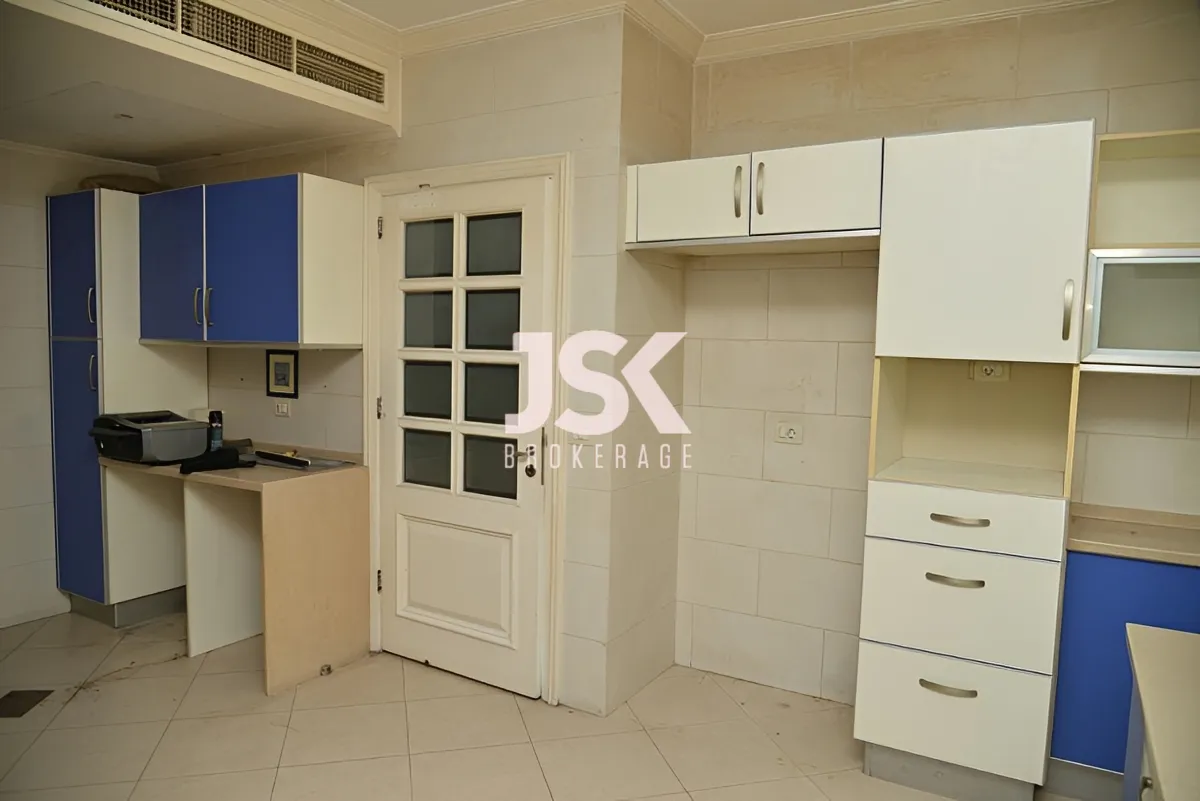 Apartment for Sale in Hamra, Beirut, Lebanon