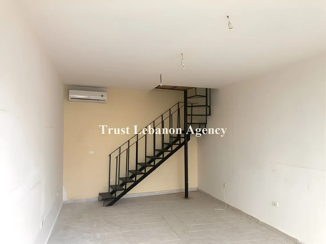 Shop for rent in Keserwan, Ajaltoun