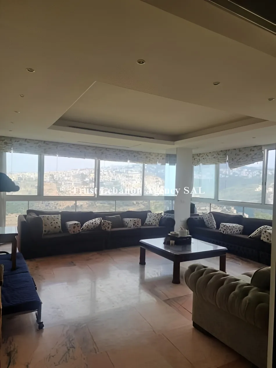 Apartment for Rent in Baabda, Louaizeh - 4 bed, 4 bath