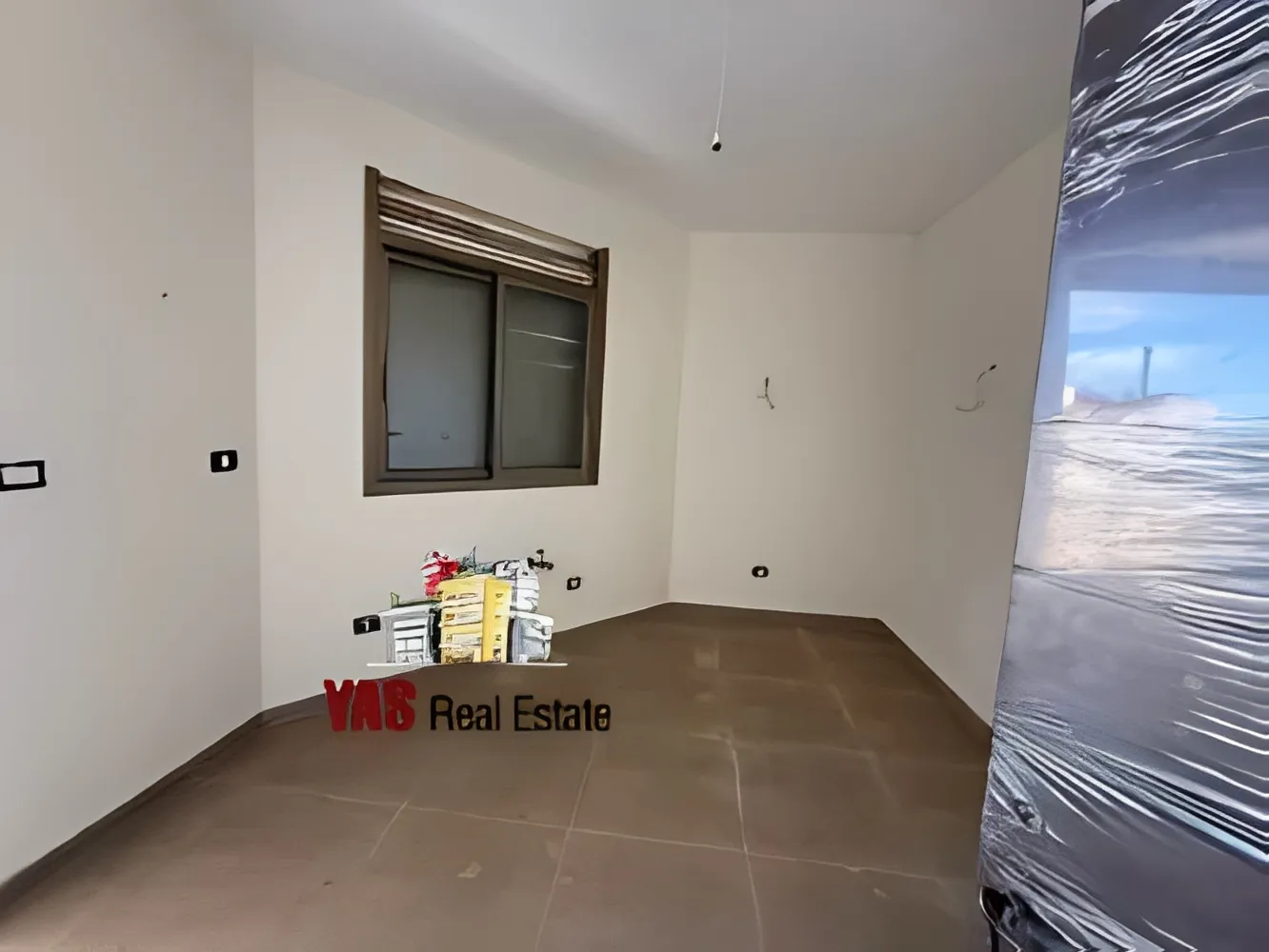 Apartment for Sale in Ballouneh