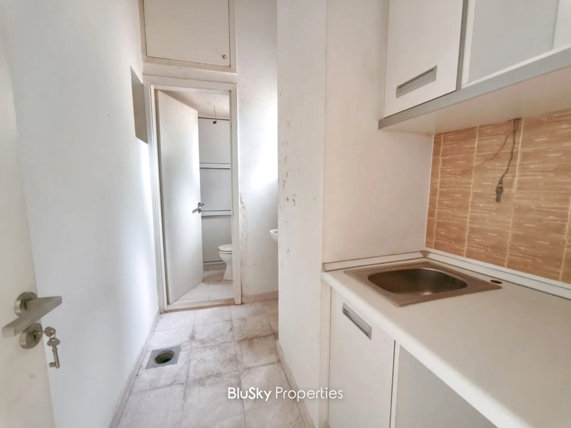 Office for rent in Jdeideh, lebanon
