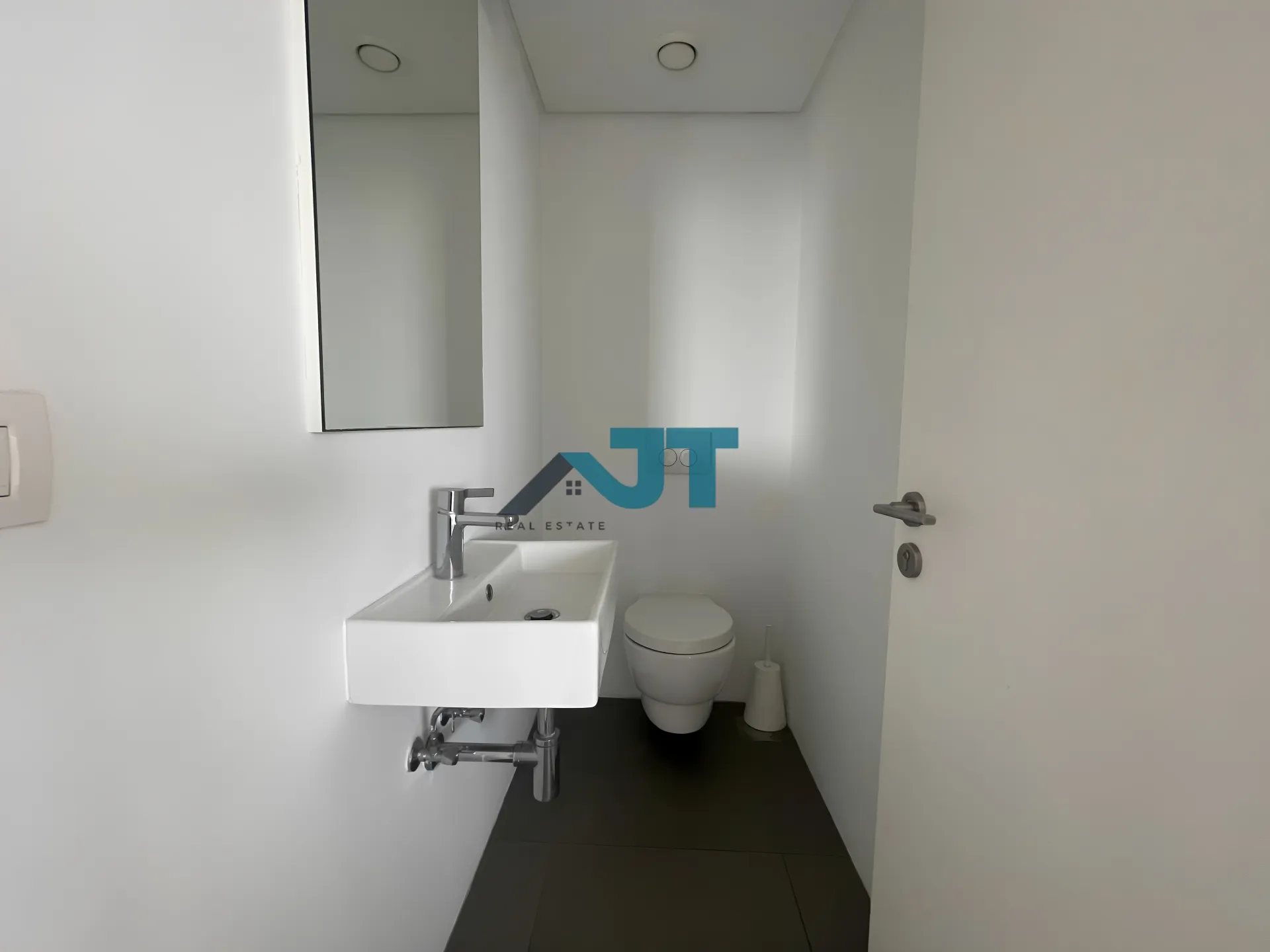 Apartment for rent in Achrafieh, Beirut, Lebanon