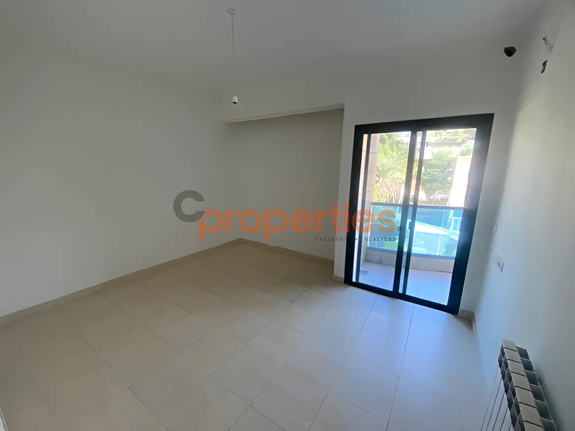 Apartment for Sale in Bqennaya