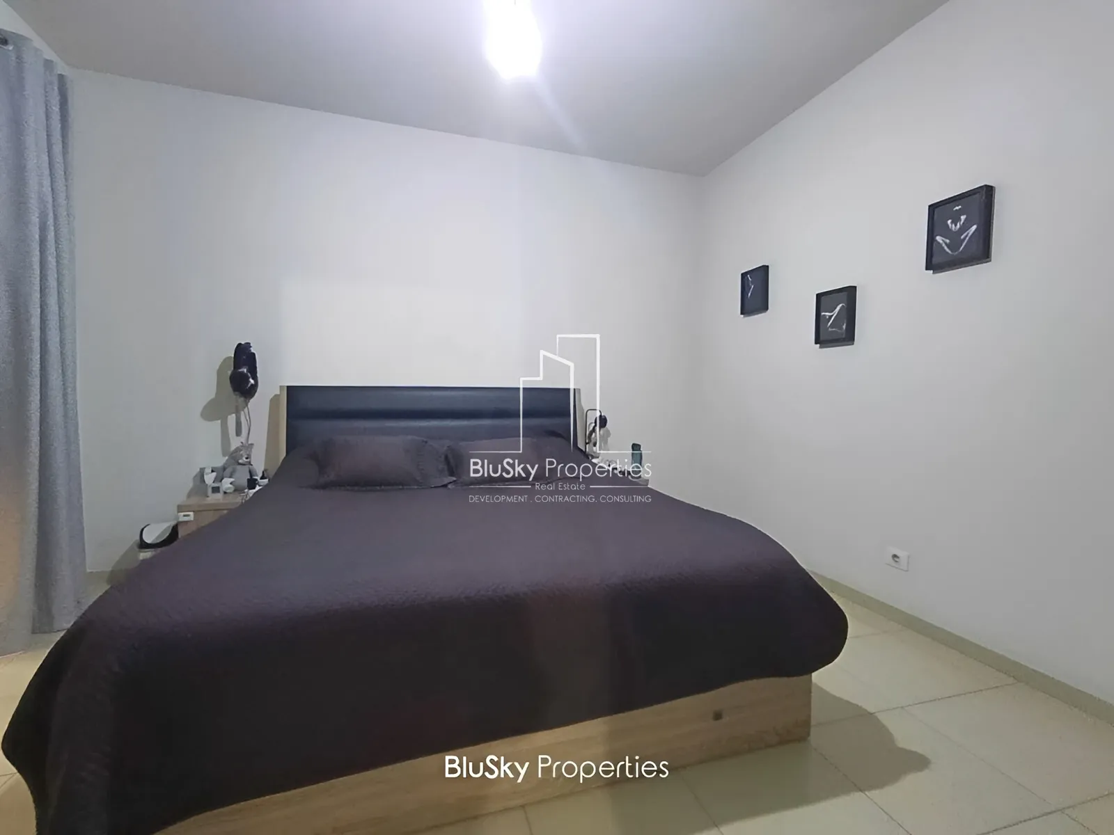 Apartment for Sale in Haret Sakher