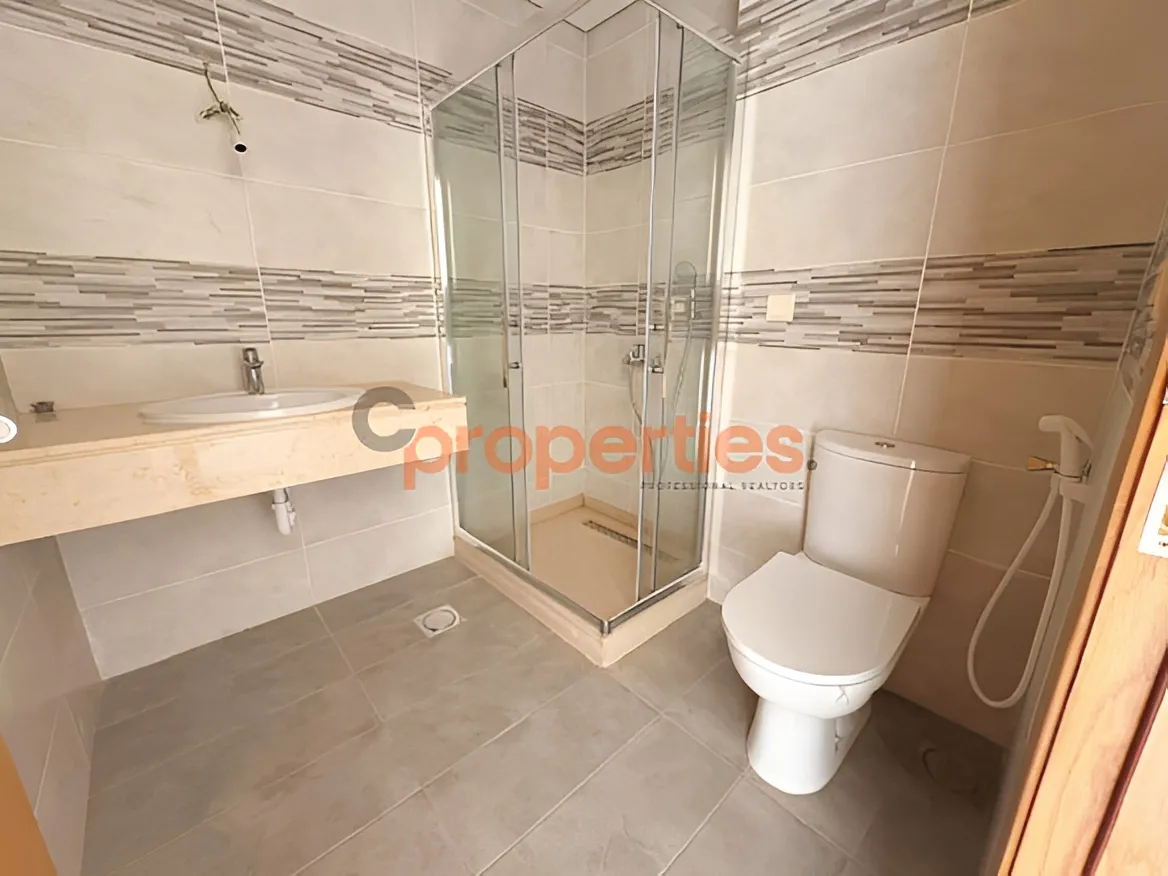 Apartment for Rent in Louaizeh