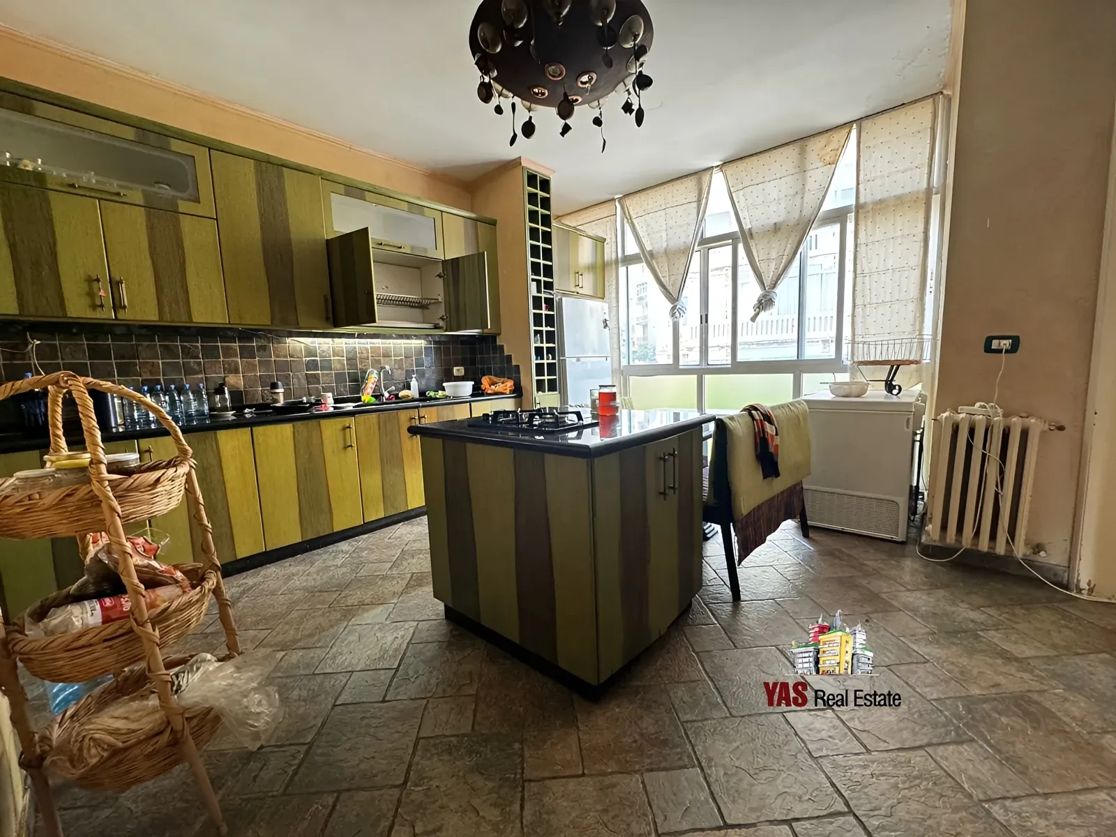 Apartment for Sale in Adonis - 3 bed, 3 bath
