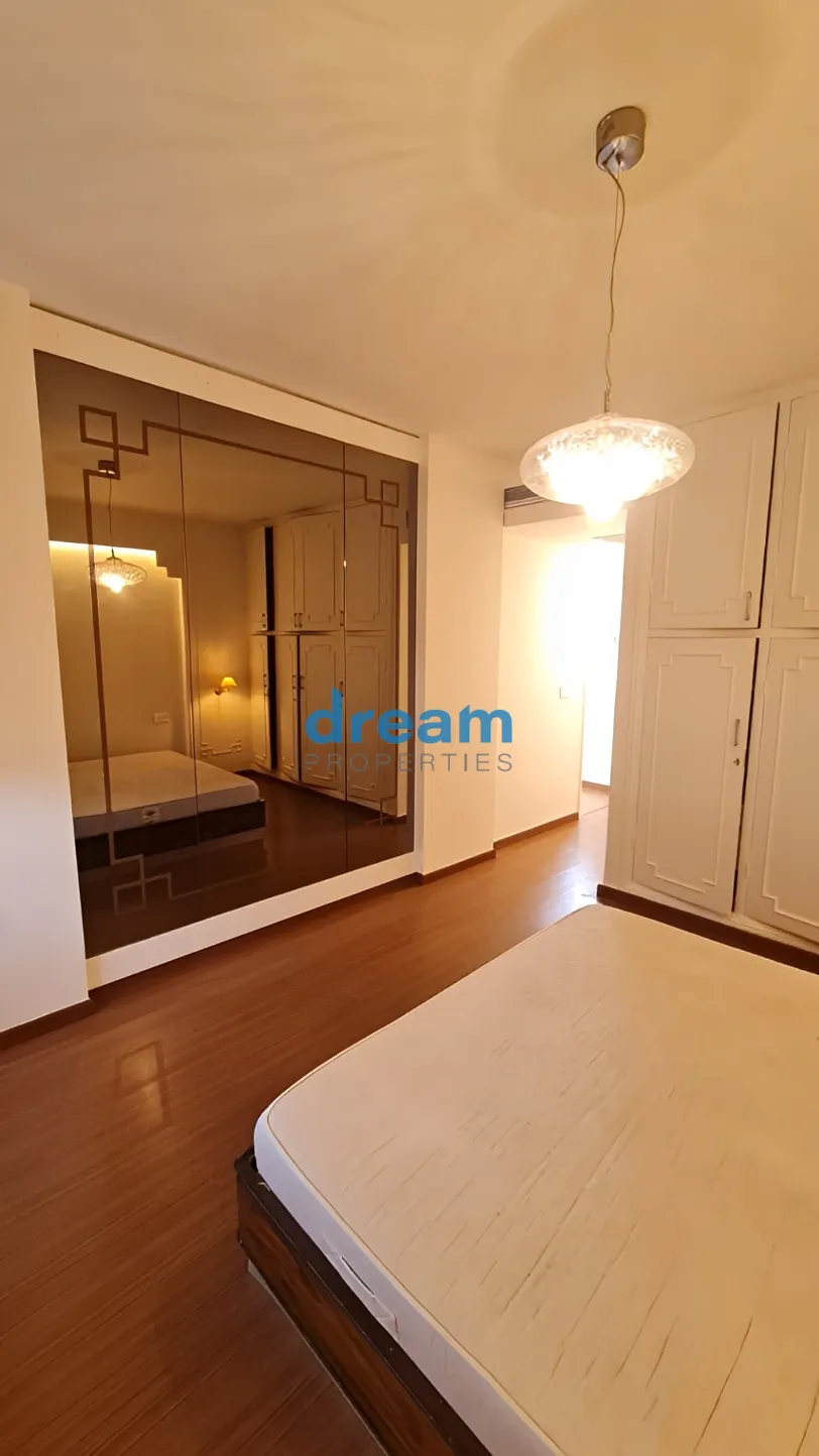 Apartment for rent in Achrafieh, Beirut, Lebanon - 3 bed, 4 bath