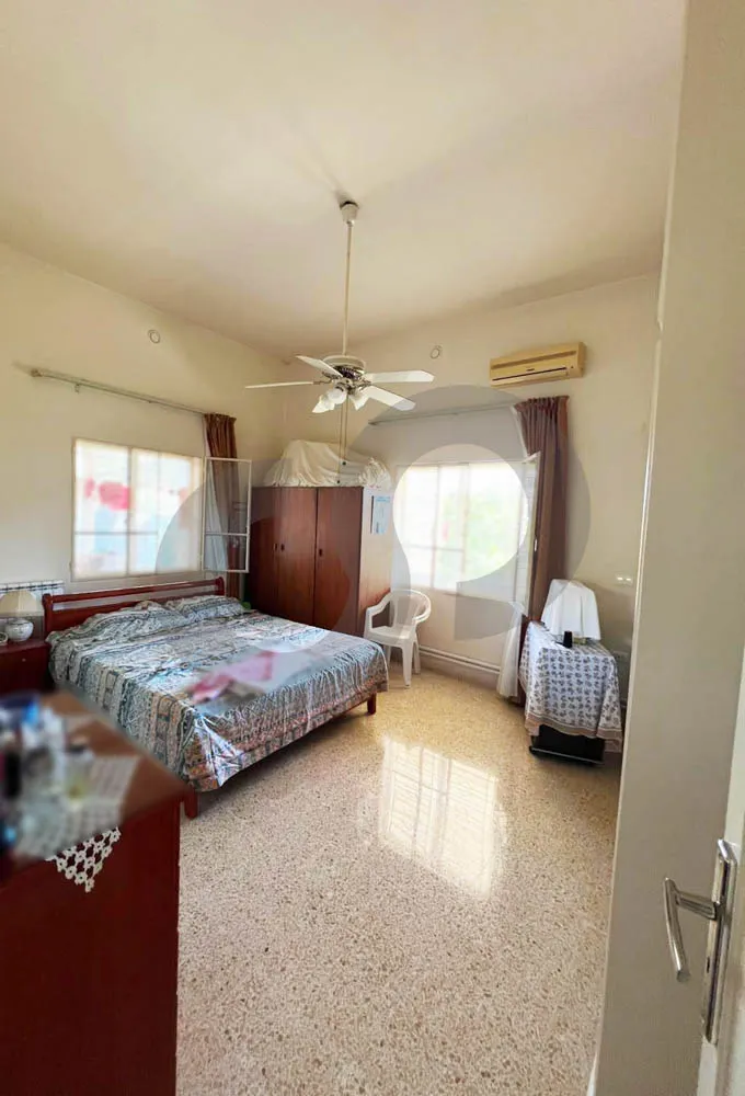 Building for Sale in Dfoun