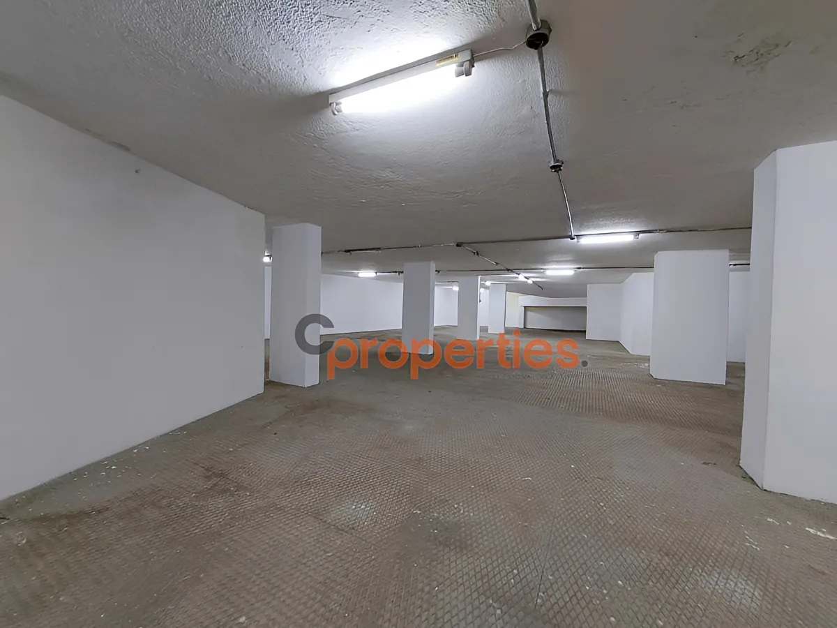 Warehouse for sale in Zalqa