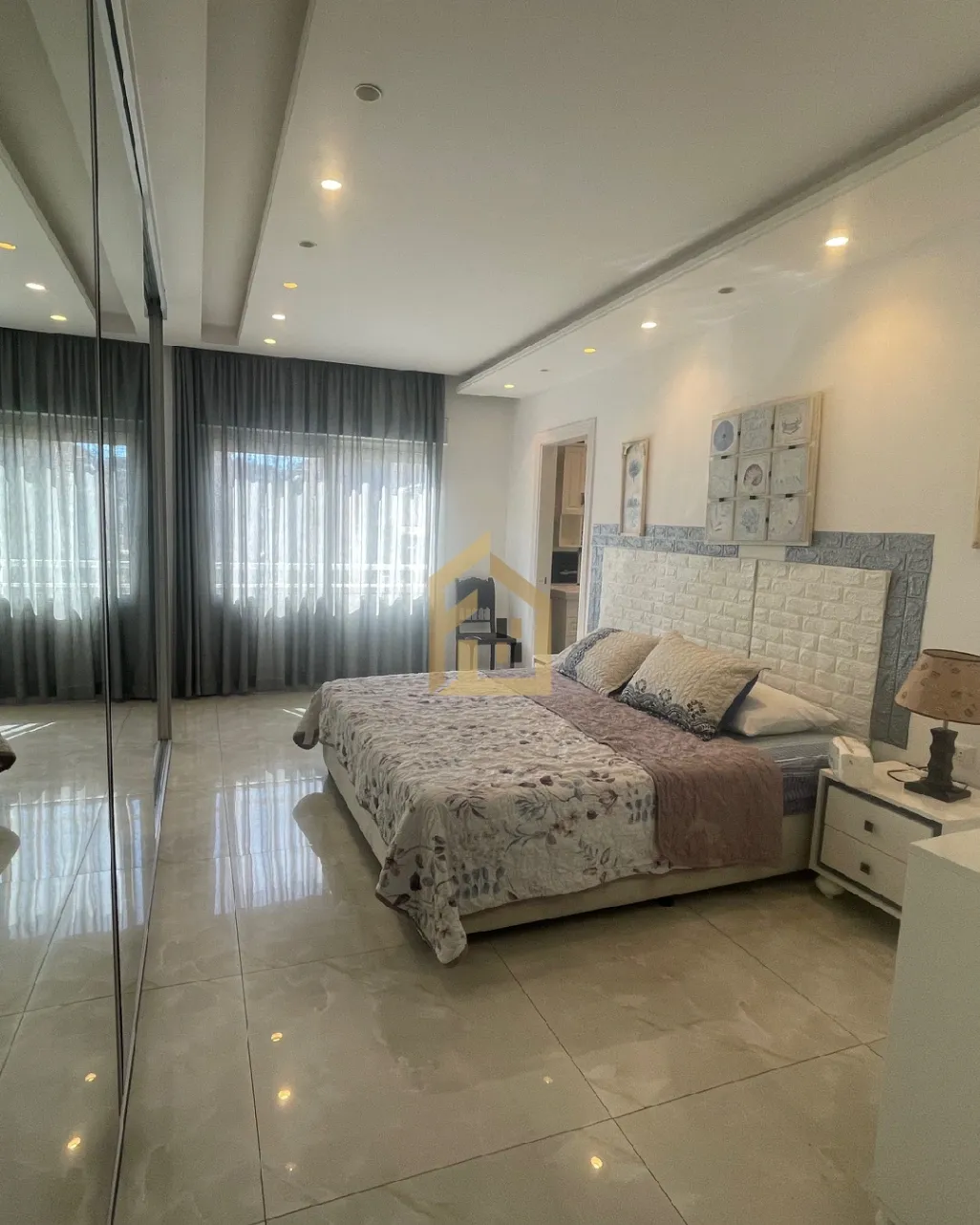 Apartment for rent in Kraytem, Beirut, Lebanon