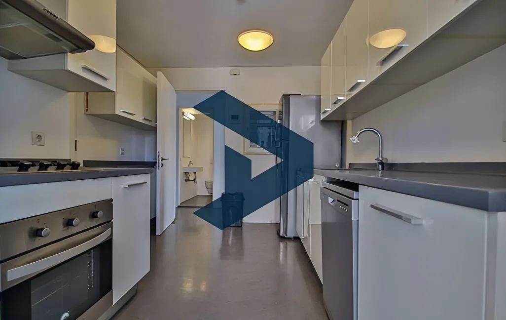 Apartment for rent in Achrafieh