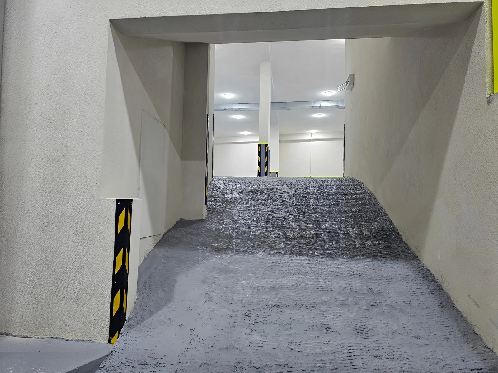 Warehouse for sale in Baabda