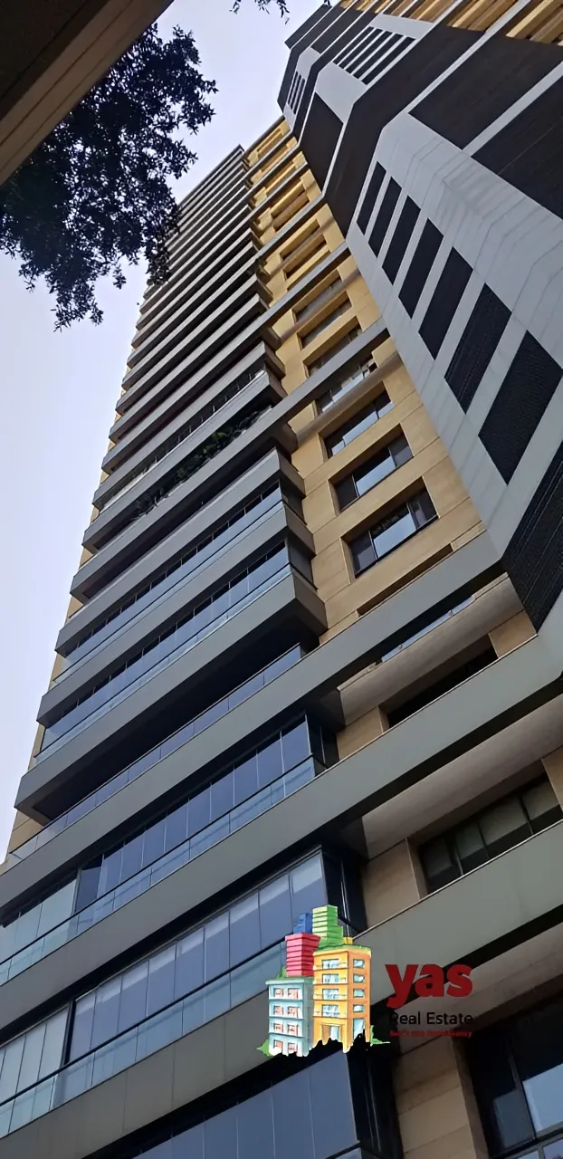 Apartment for Sale in Achrafieh - 3 bed, 5 bath