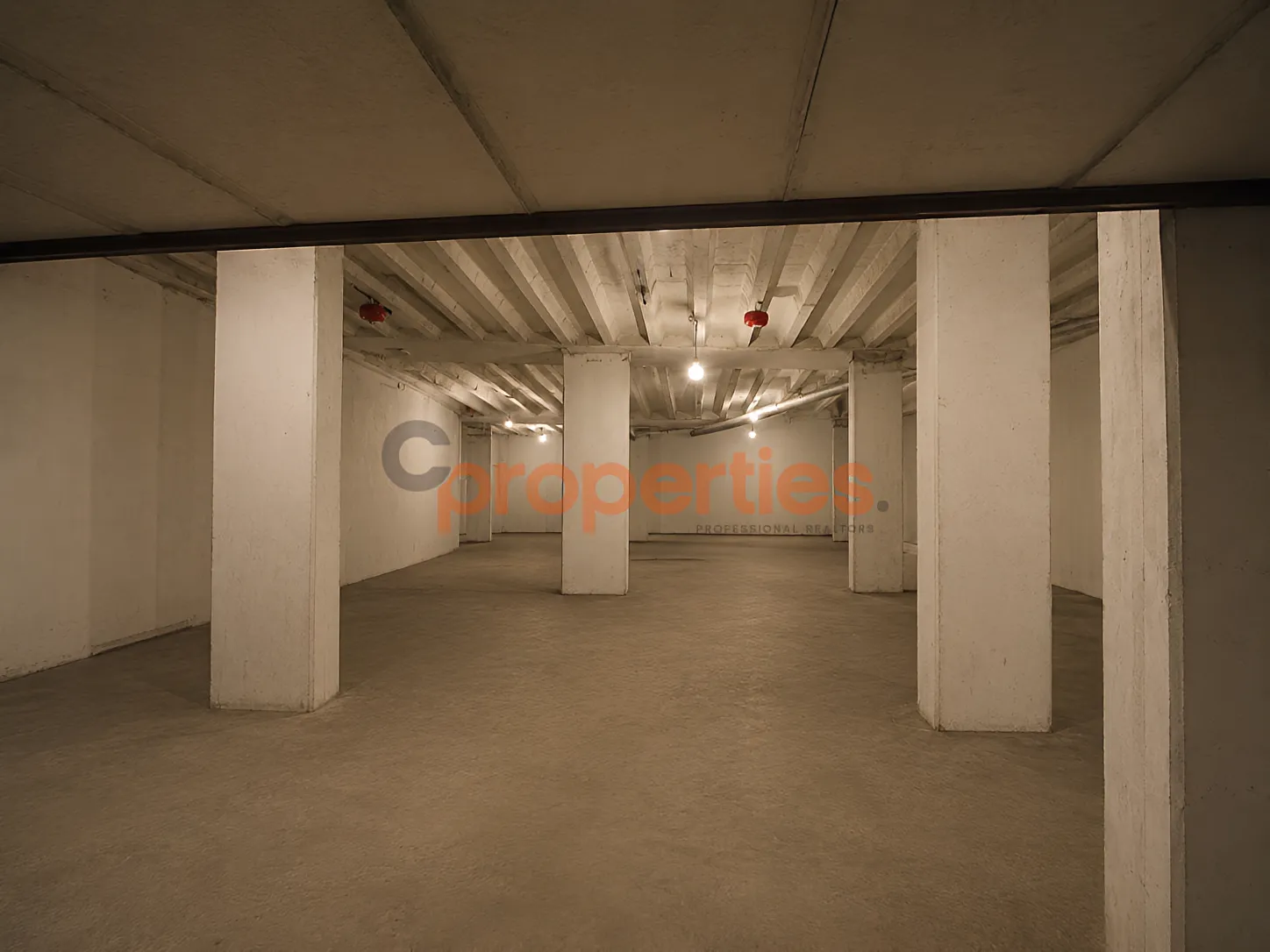 Warehouse for Rent in Mansourieh