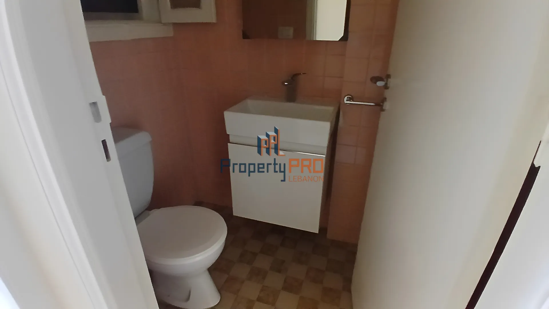 Apartment for rent in Achrafieh, beirut, lebanon