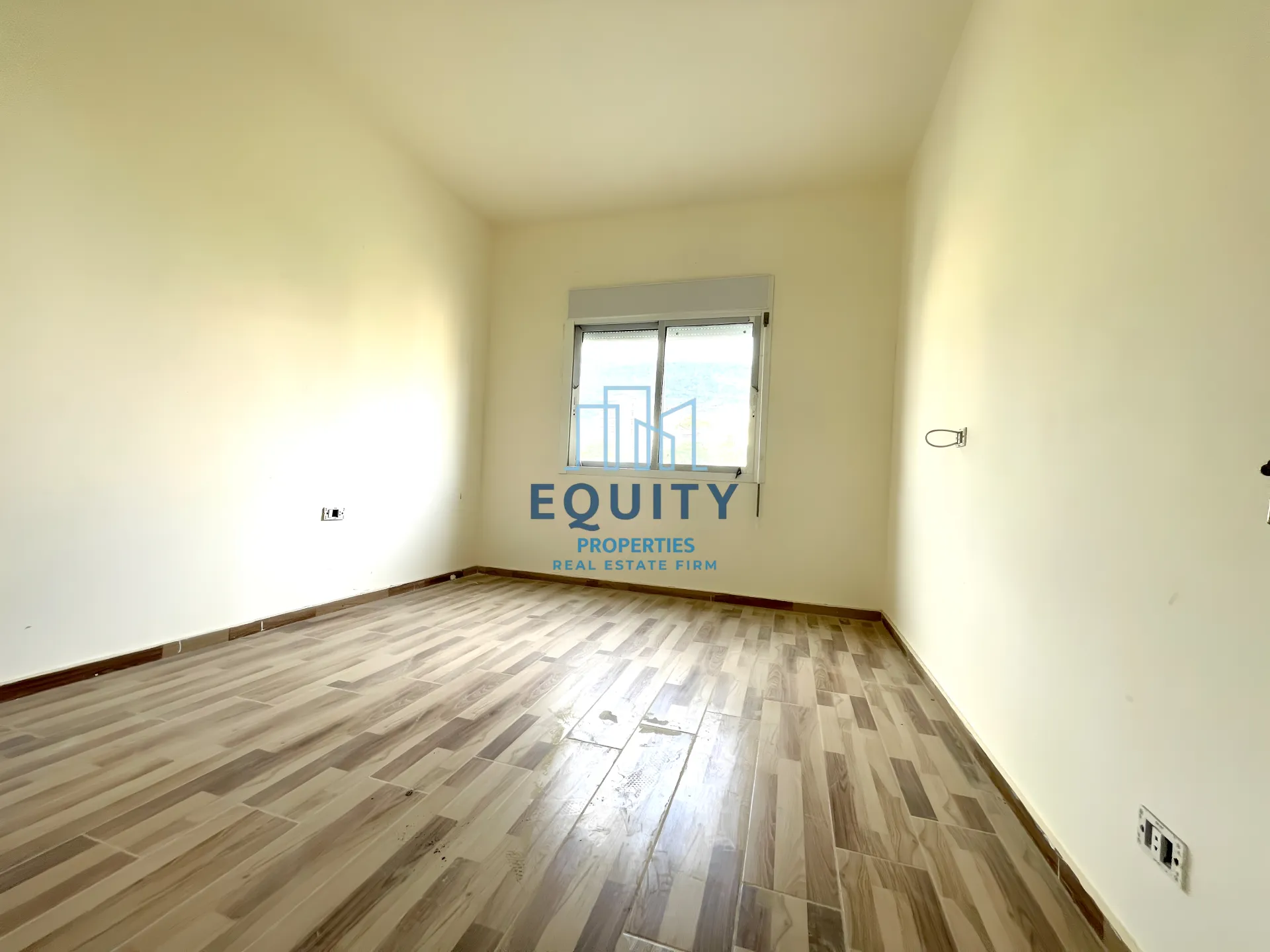 Apartment for Rent in Sarba - 2 bed, 3 bath