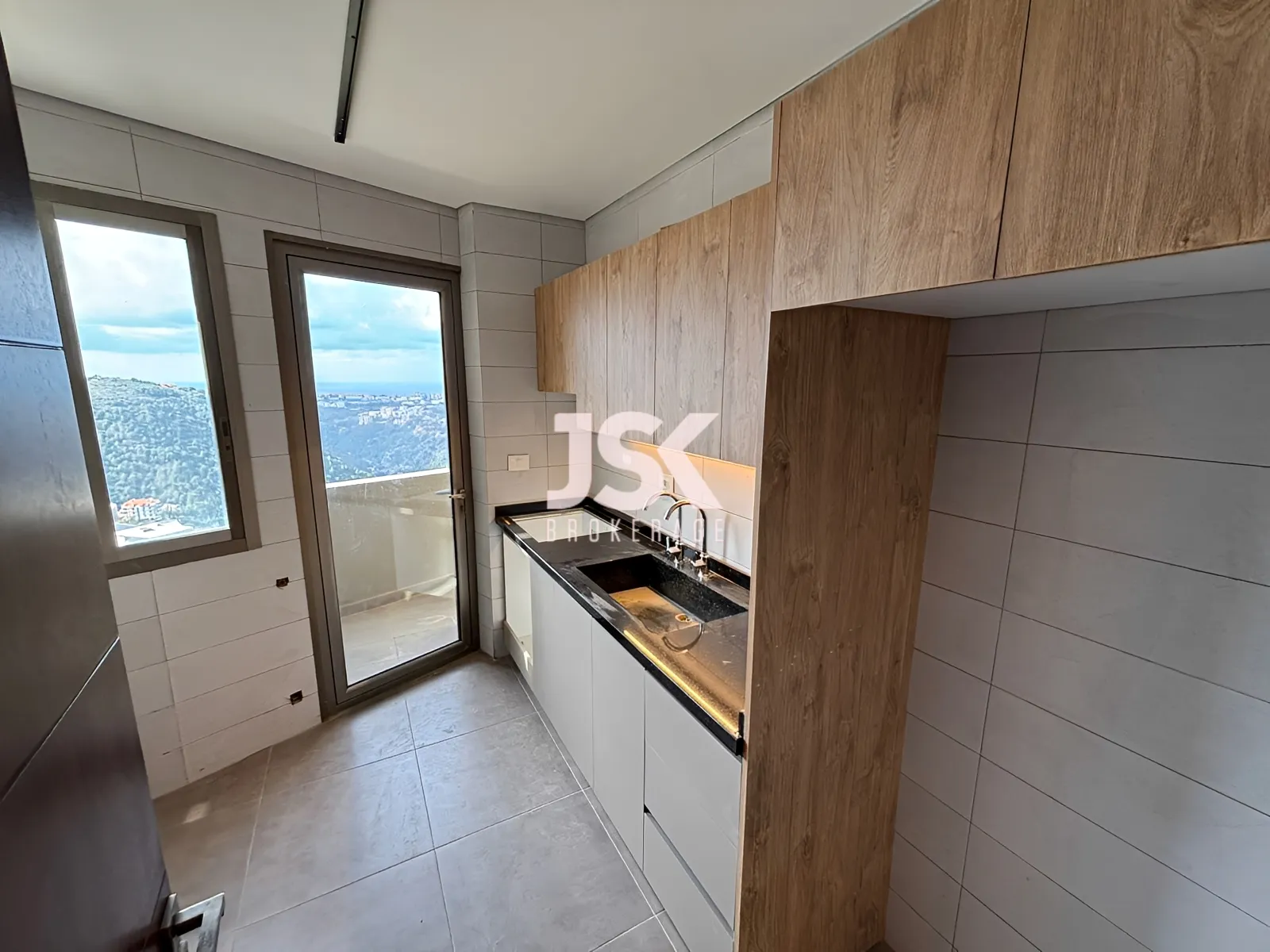 Apartment for Sale in Zikrit