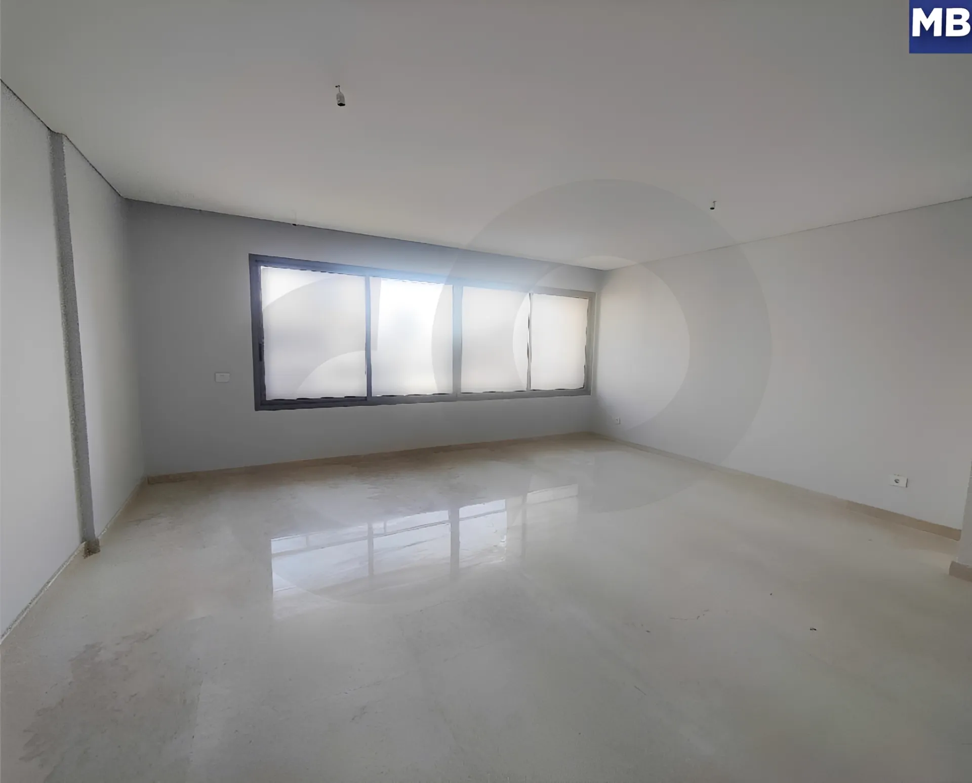 Apartment for Rent in Kraytem - 2 bed, 4 bath