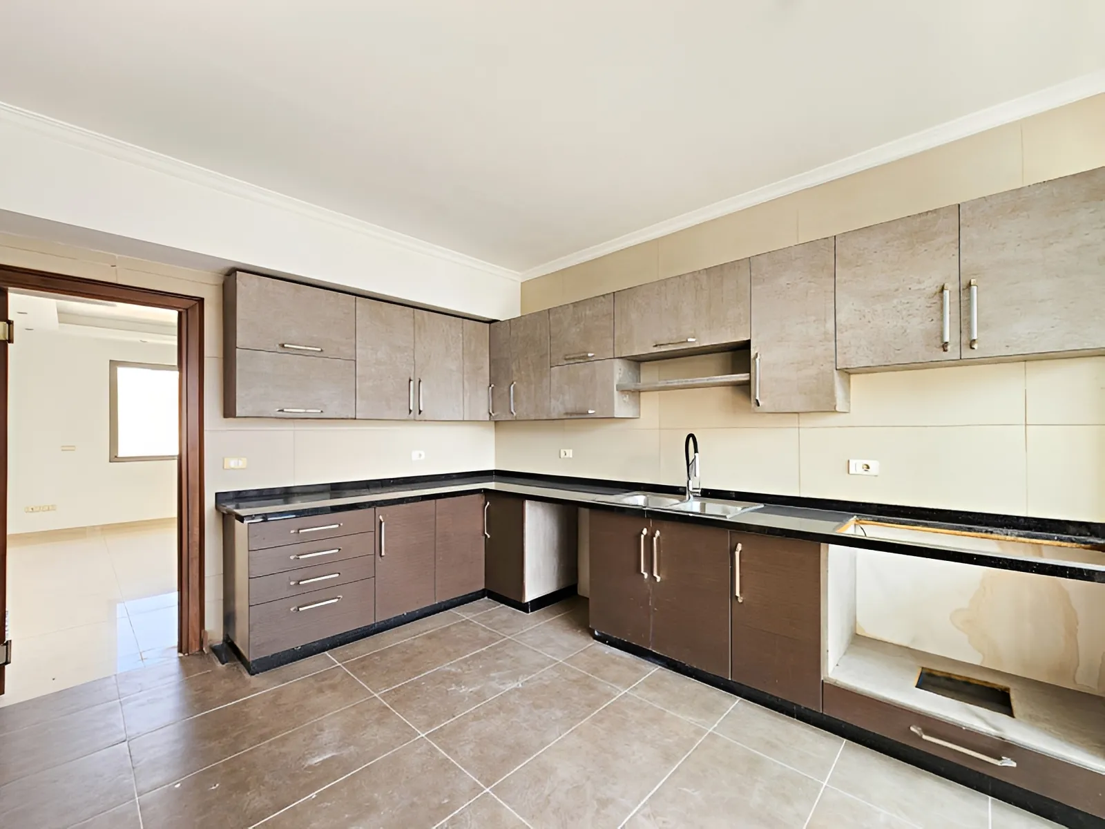 Apartment for Rent in Kraytem