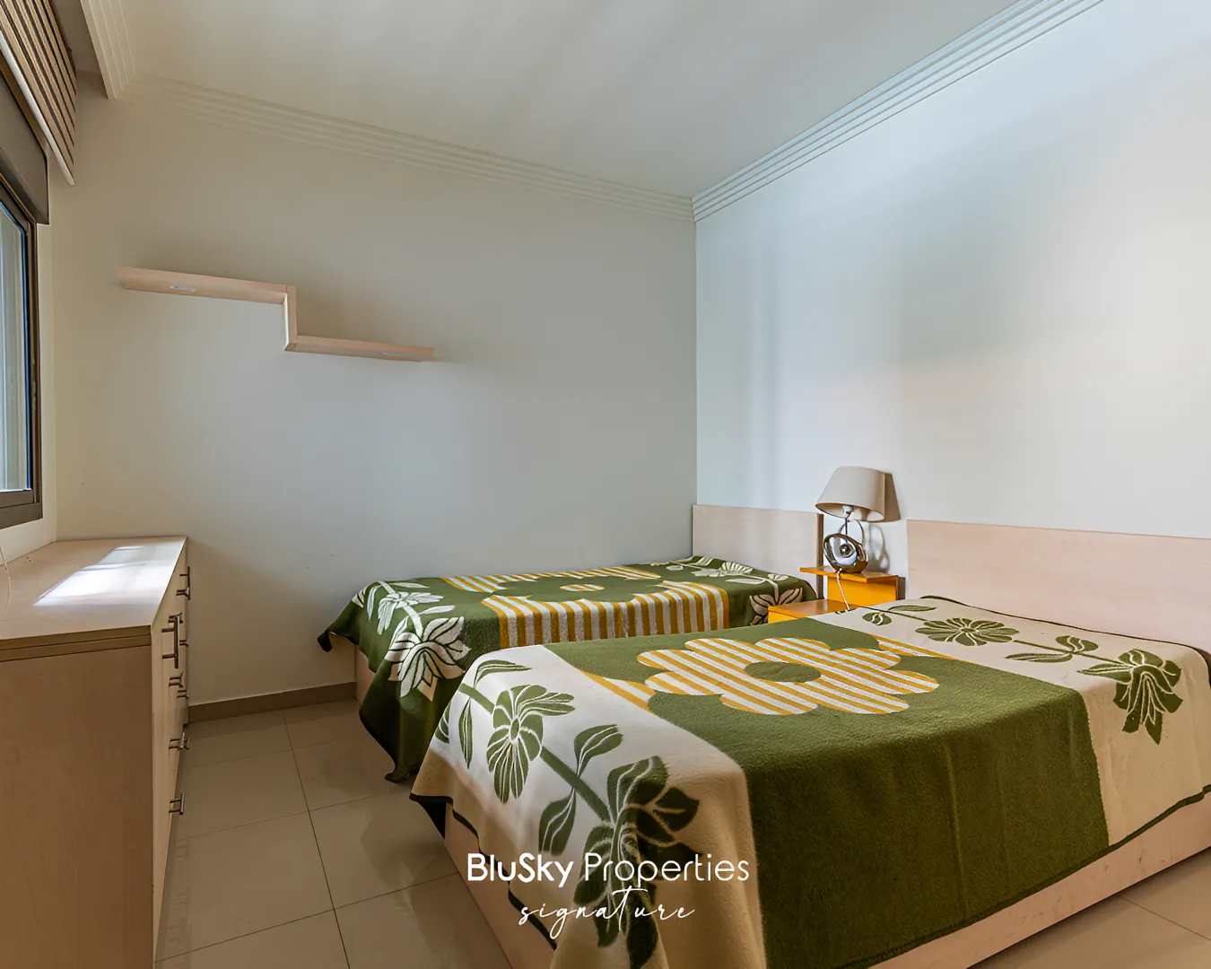 Apartment for sale in Ain Najm